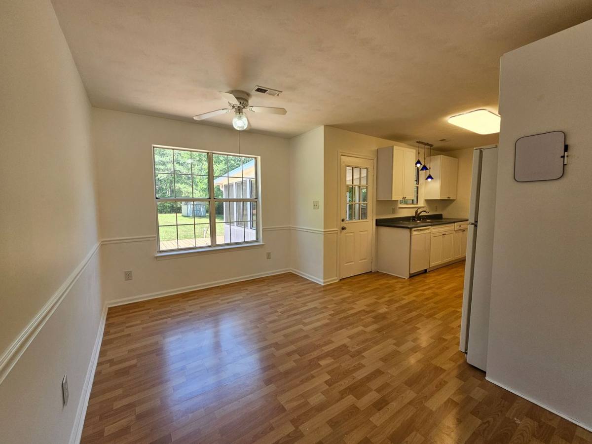 House for rent at 2164 Shipyard Rd, Chesapeake, VA 23323