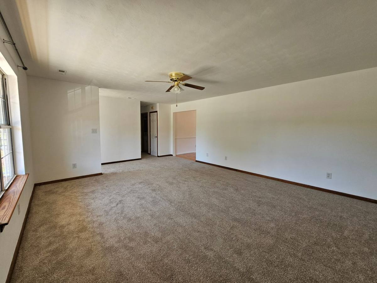 House for rent at 2164 Shipyard Rd, Chesapeake, VA 23323