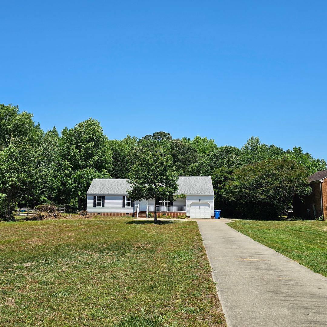 House for rent at 2164 Shipyard Rd, Chesapeake, VA 23323