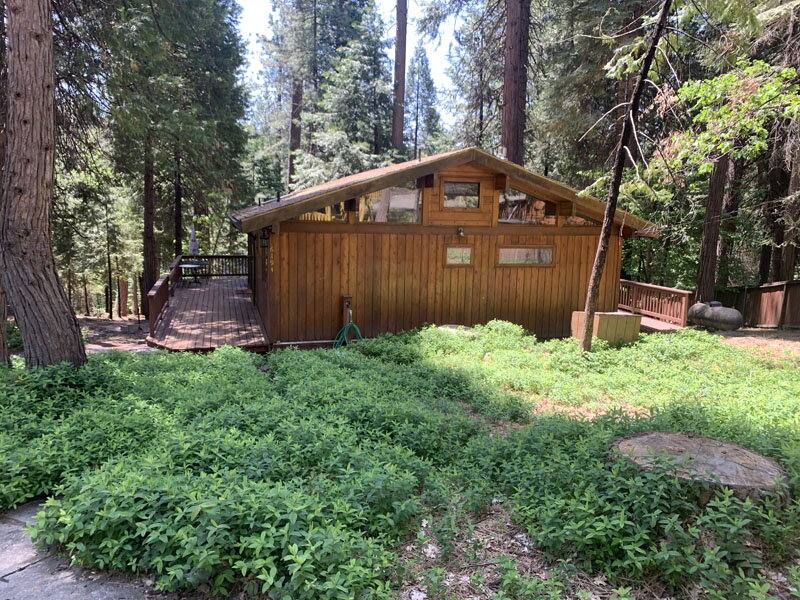 House for rent at 6194 Speckled Rd, Pollock Pines, CA 95726