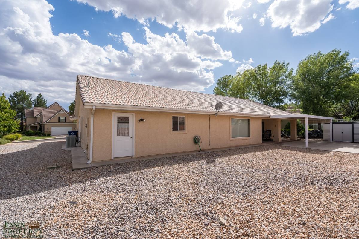 House for rent at 2342 W 1710 N Circle, Saint George, UT 84770