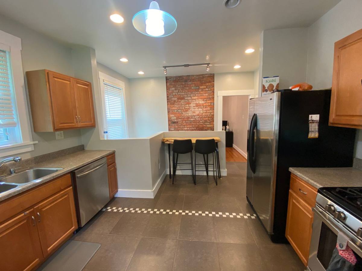 Apartment for rent at 230 Ridge Ave, Pittsburgh, PA 15202