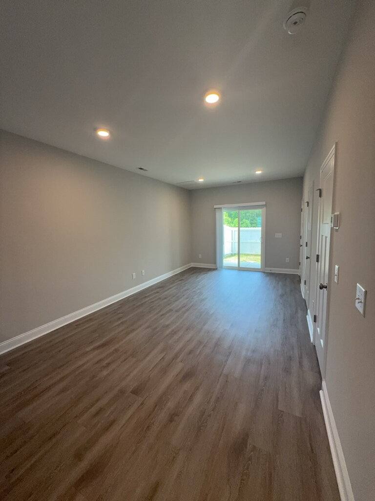 Townhouse for rent at 623 Jacks Crossing Dr, Hubert, NC 28539