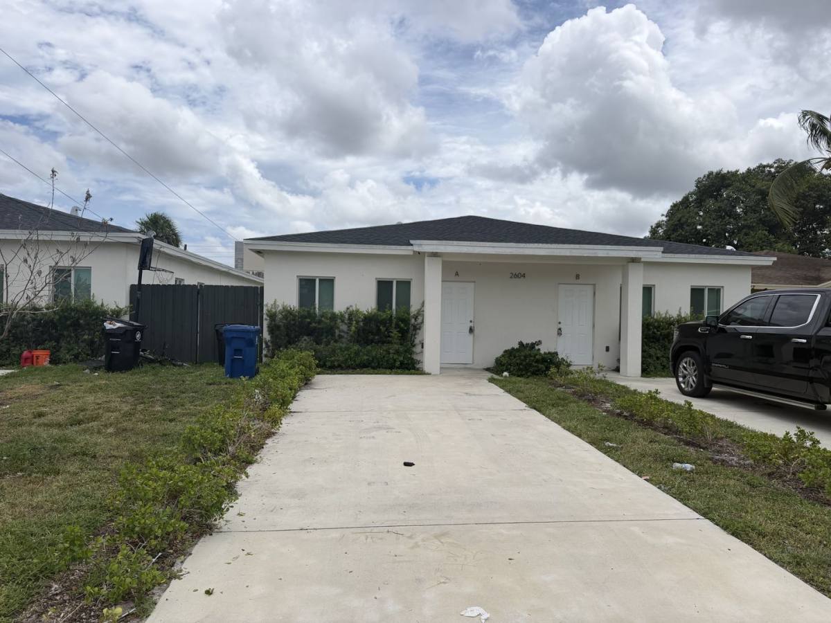 Apartment for rent at 2604 NW 20th St, Fort Lauderdale, FL 33311