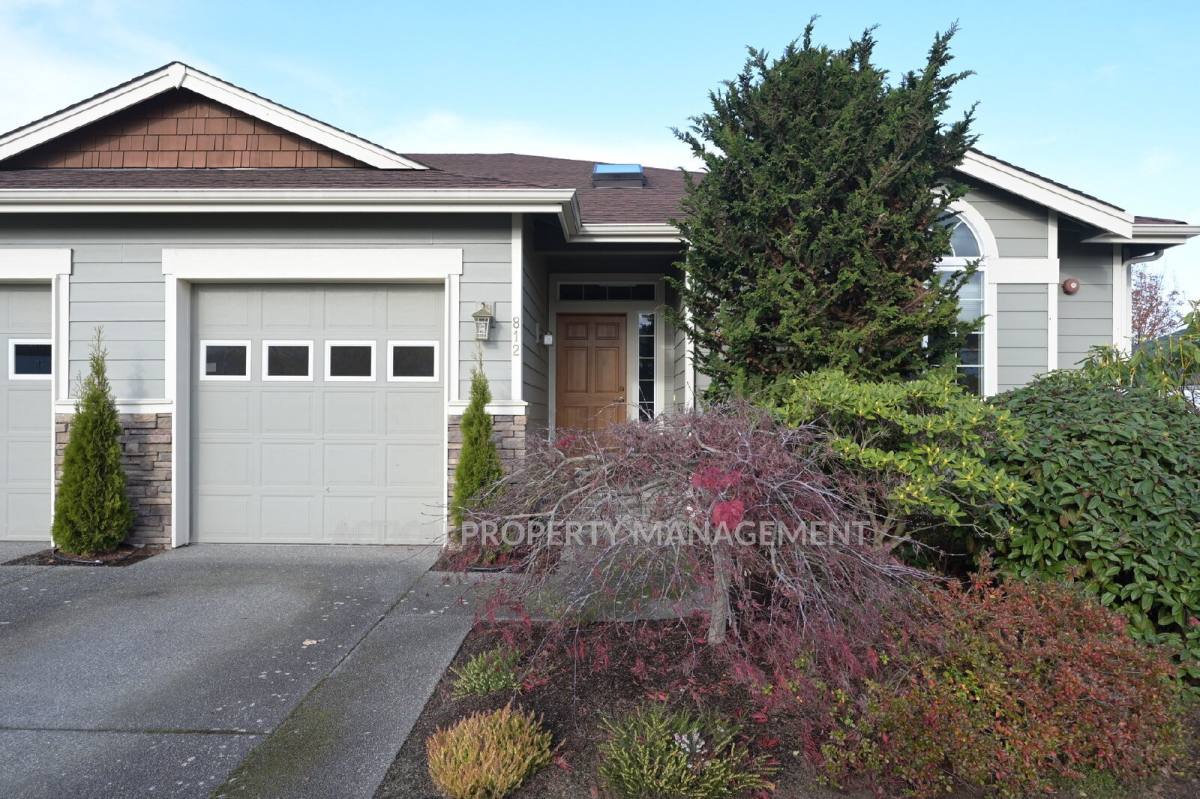 Apartment for rent at 812 E Washington Place, Sequim, WA 98382