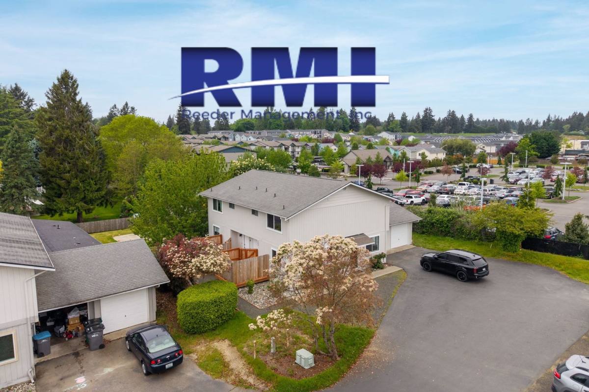 House for rent at 1034 Hanford Ave #B, Bremerton, WA 98310
