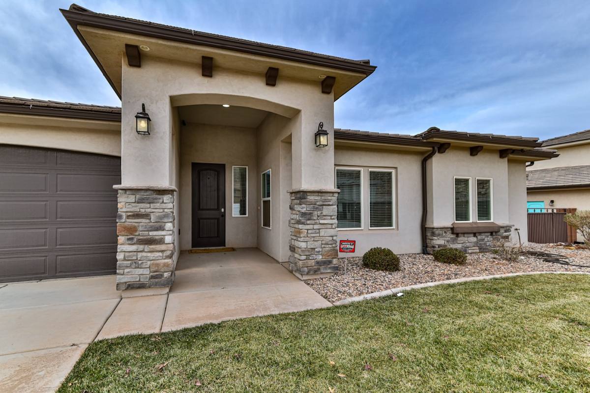 House for rent at 3731 E Shooting Star Lane, Saint George, UT 84790