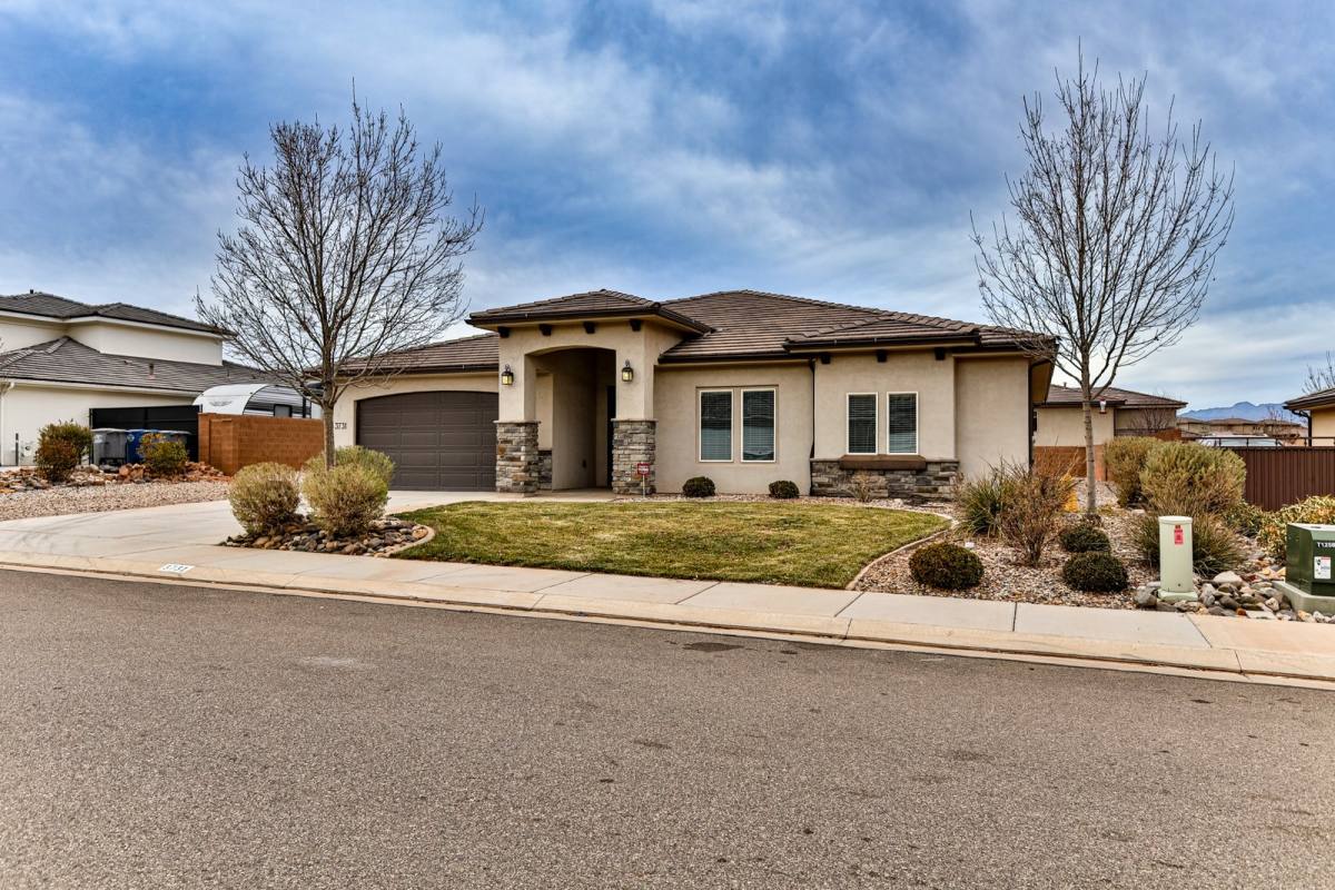 House for rent at 3731 E Shooting Star Lane, Saint George, UT 84790