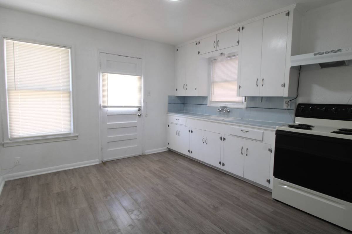 House for rent at 306 Overhill Dr, San Antonio, TX 78228