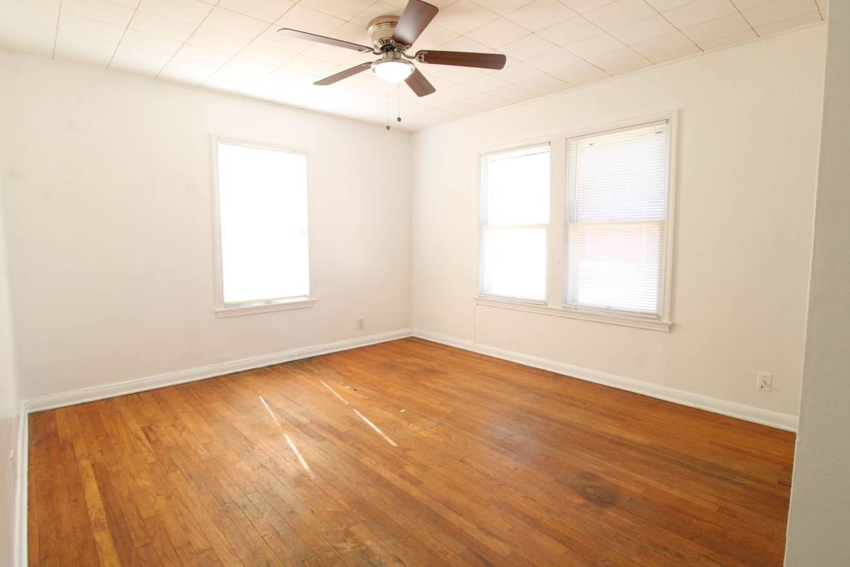 House for rent at 306 Overhill Dr, San Antonio, TX 78228