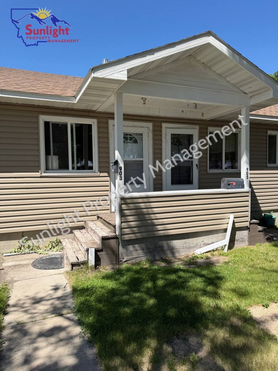 Apartment for rent at 903 E 4th St, Laurel, MT 59044