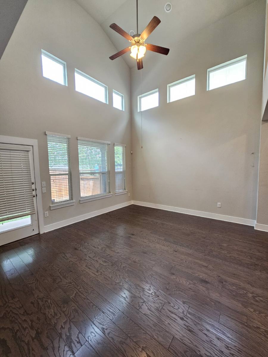 Townhouse for rent at 7808 Wildcat Pass, Austin, TX 78757
