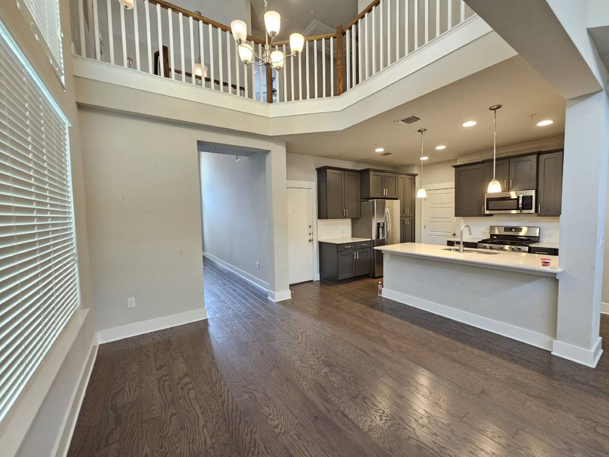 Townhouse for rent at 7808 Wildcat Pass, Austin, TX 78757