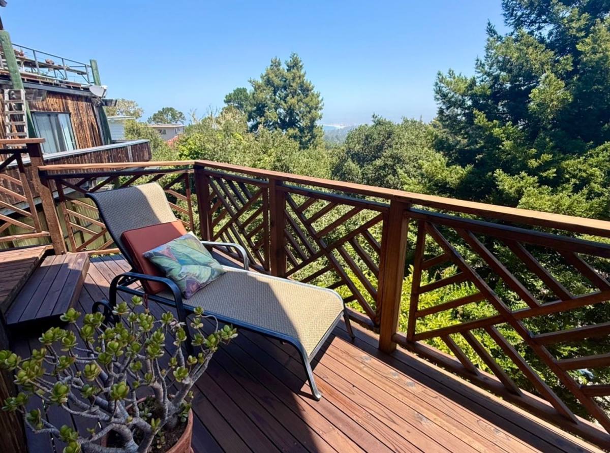 House for rent at 35 Linda Vista Dr, Monterey, CA 93940