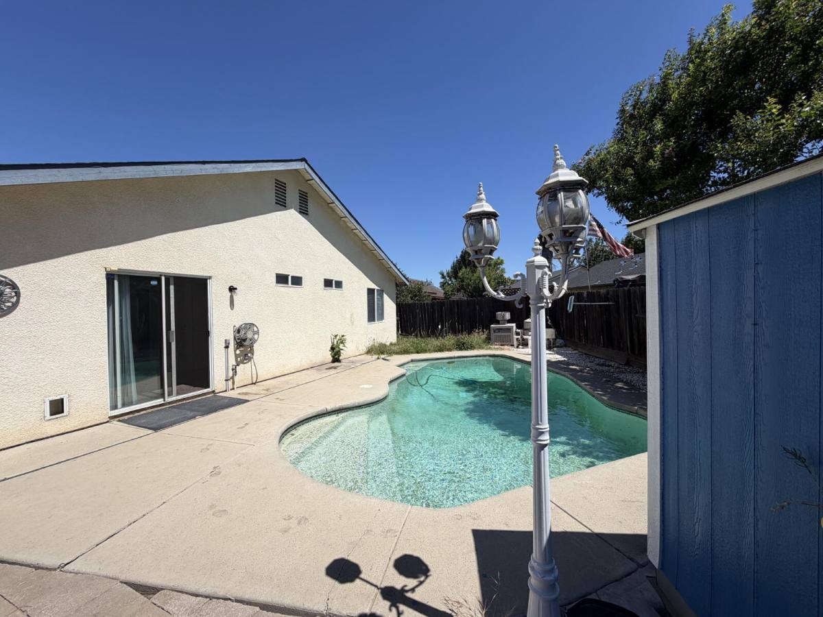 House for rent at 2812 Corona Court, Merced, CA 95348