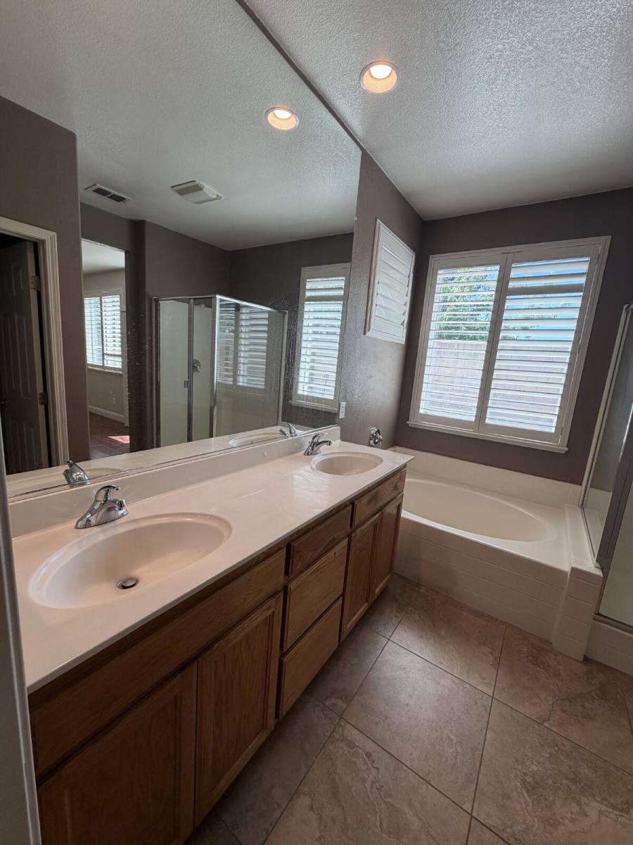 House for rent at 435 Petunia Court, Merced, CA 95341