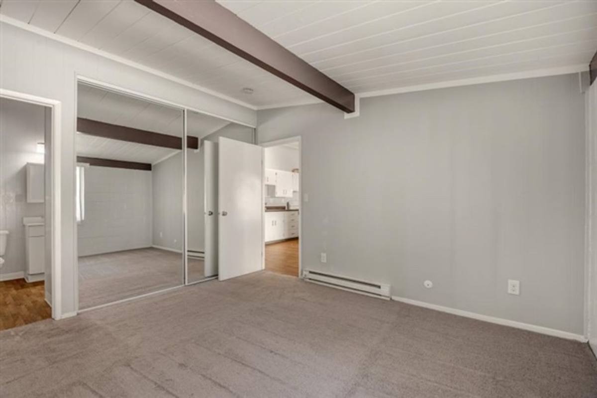 Apartment for rent at 126 W Ahwanee Ave, Sunnyvale, CA 94085