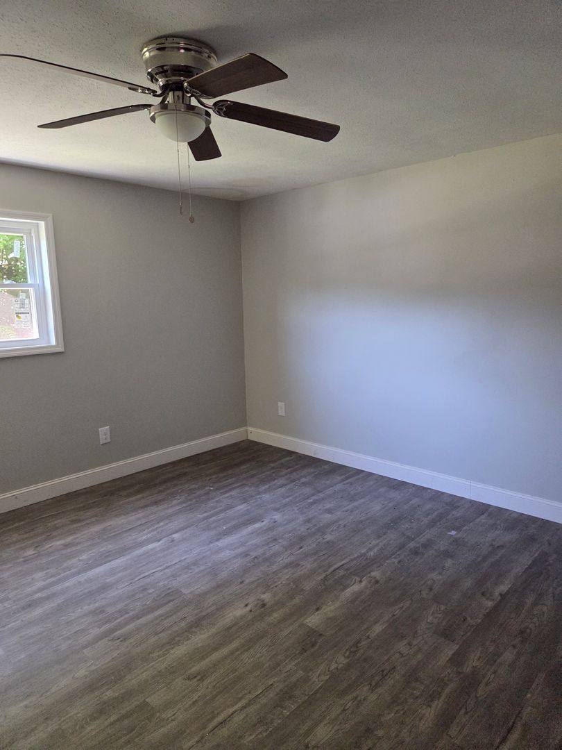 Apartment for rent at 941 Chadwick Dr #3, Kingsport, TN 37660