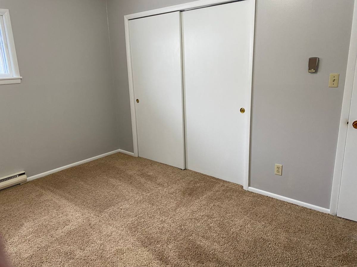 Apartment for rent at 815 3rd St SW, Valley City, ND 58072