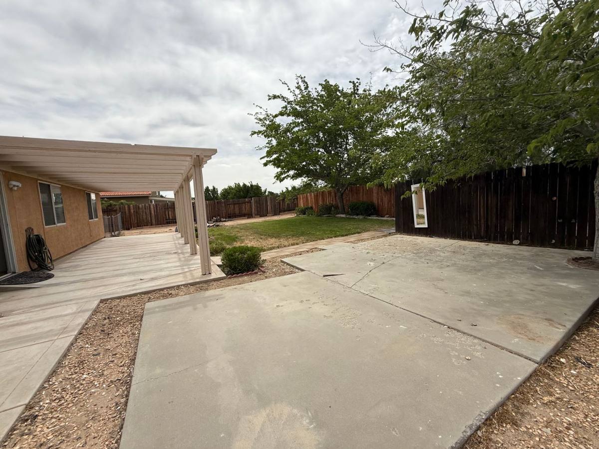 House for rent at 15191 Farmington Court, Hesperia, CA 92345