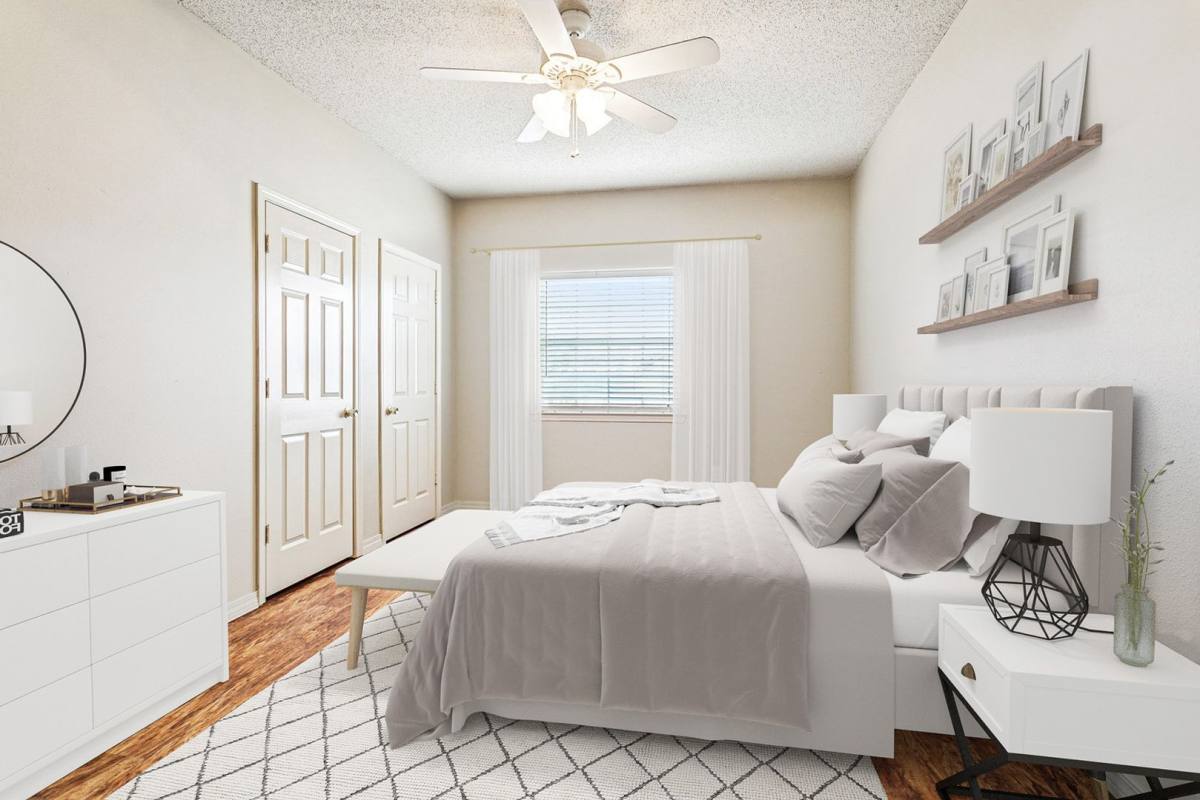 Apartment for rent at 102 Royal St, Waveland, MS 39576