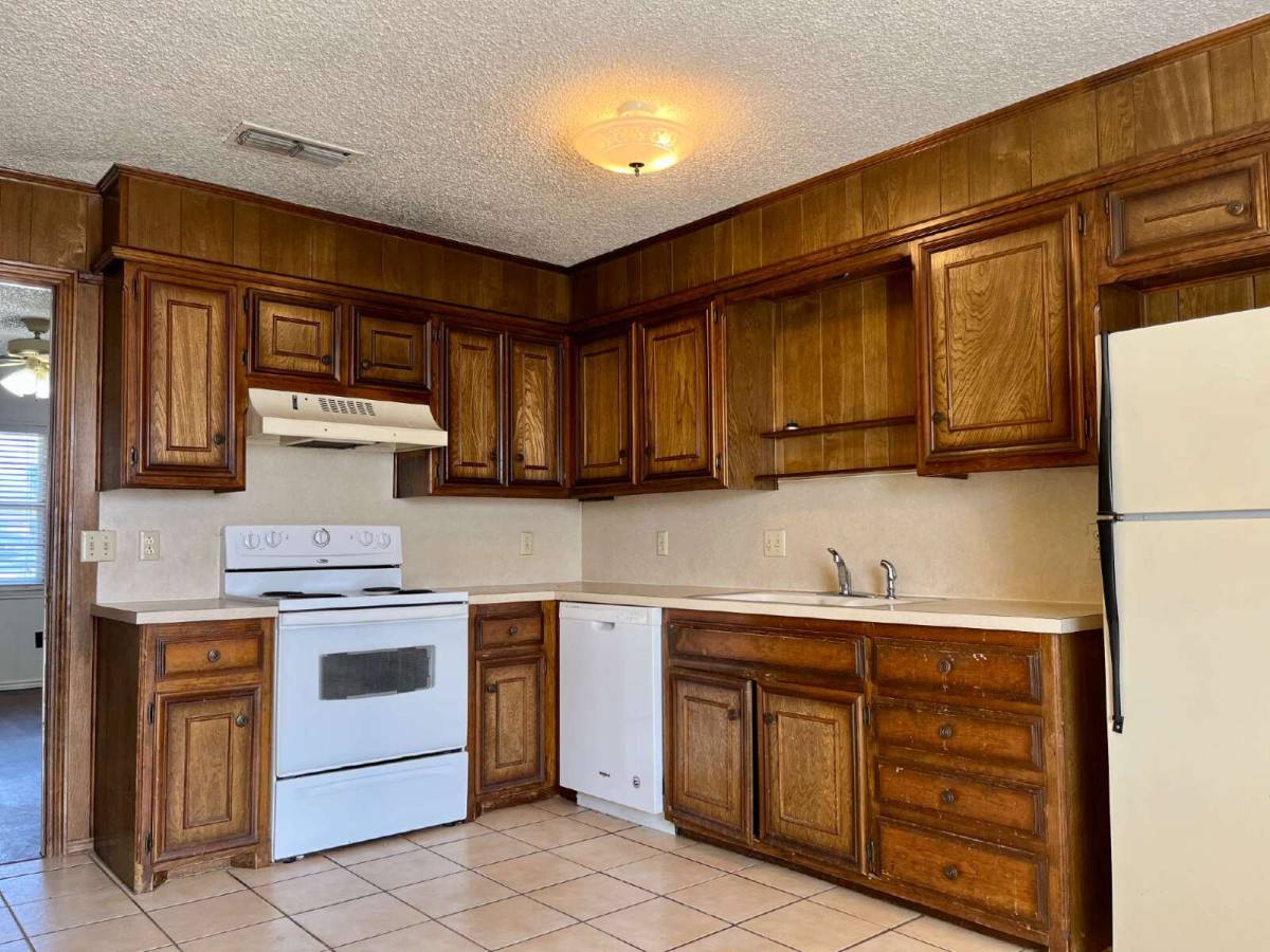 Apartment for rent at 2308 74th St #A3, Lubbock, TX 79423