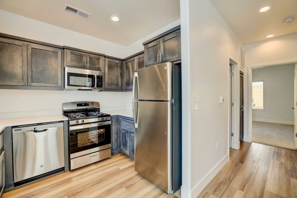 Apartment for rent at 1270 E Ave, Chico, CA 95926