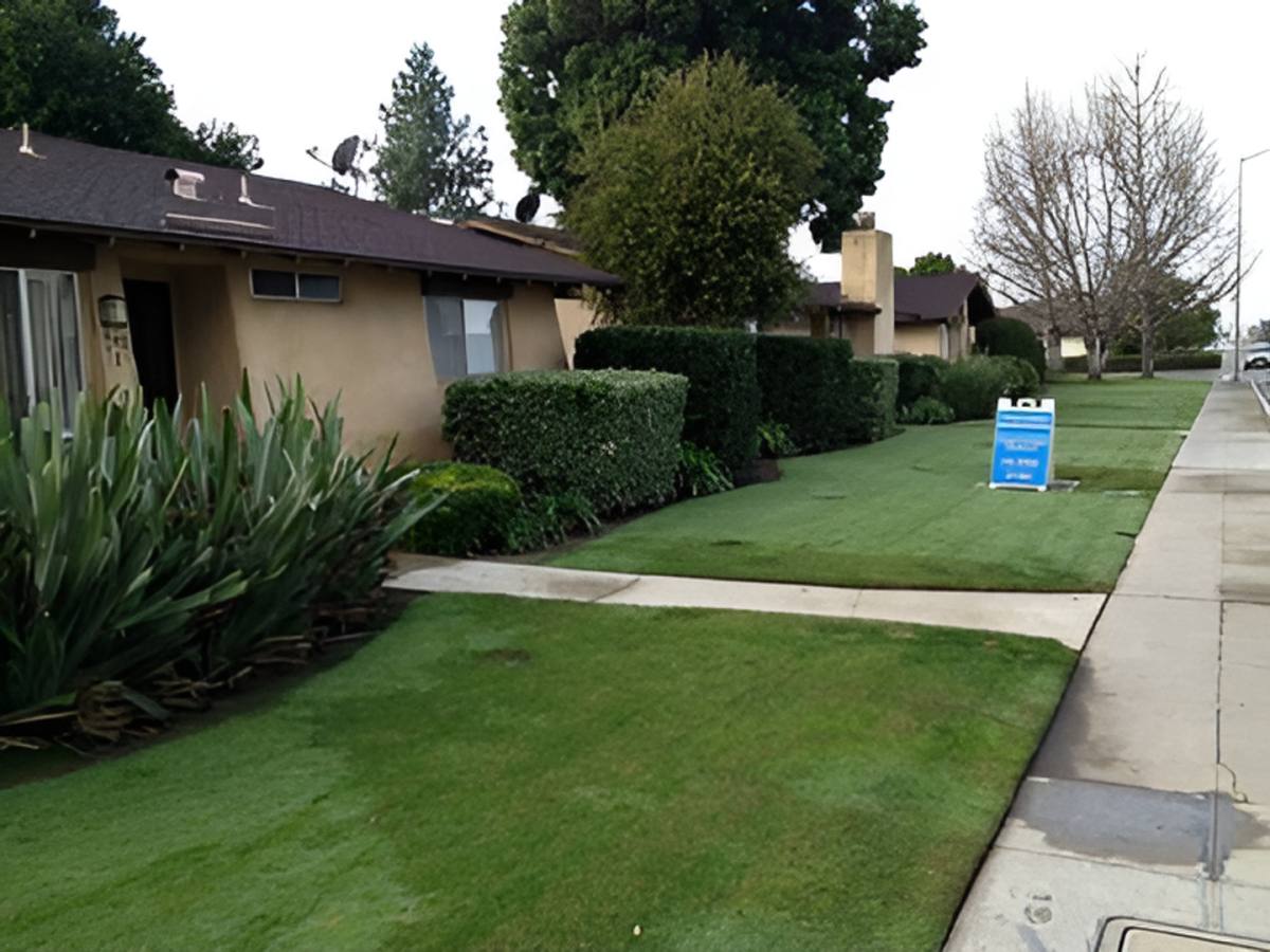 Apartment for rent at 642 & 666 W Barstow, Clovis, CA 93612
