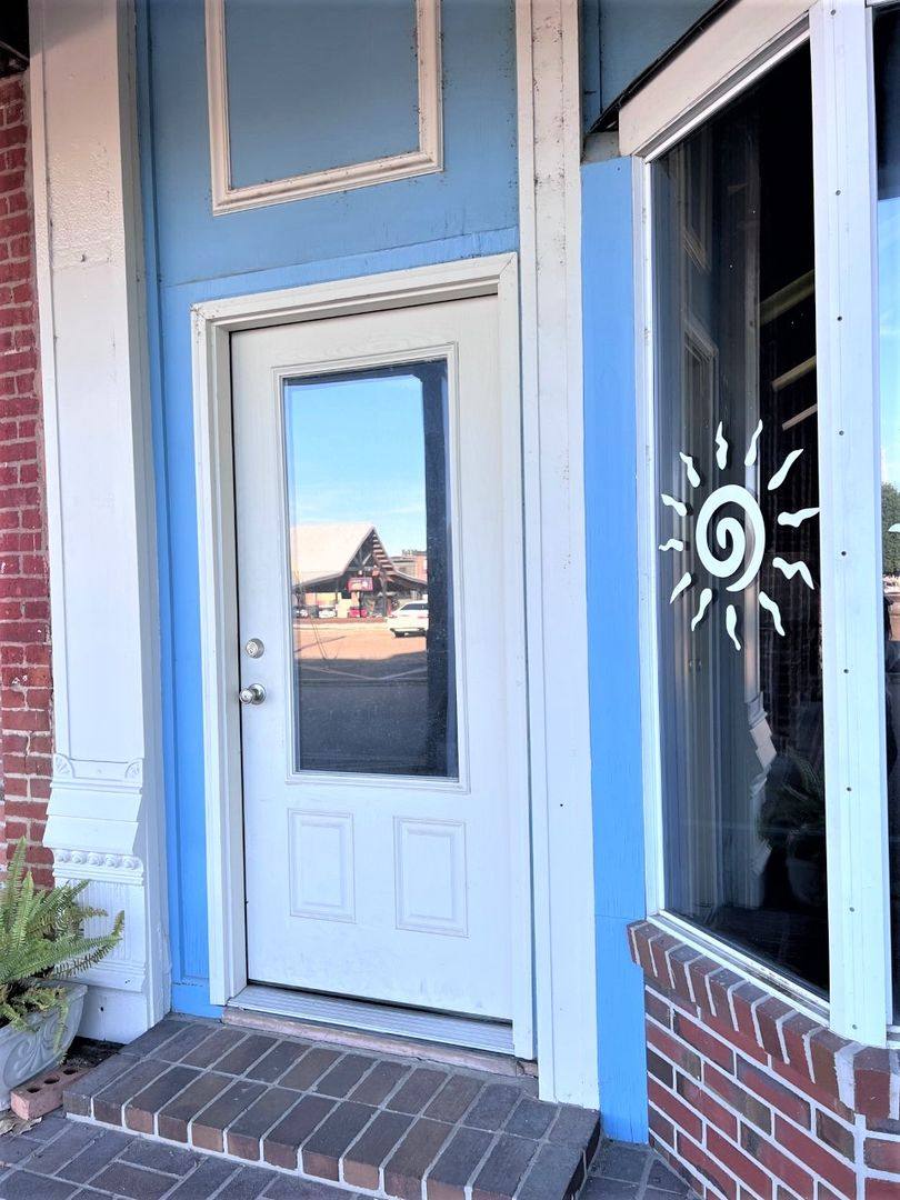 Apartment for rent at 300 Broadway St, Martin, TN 38237
