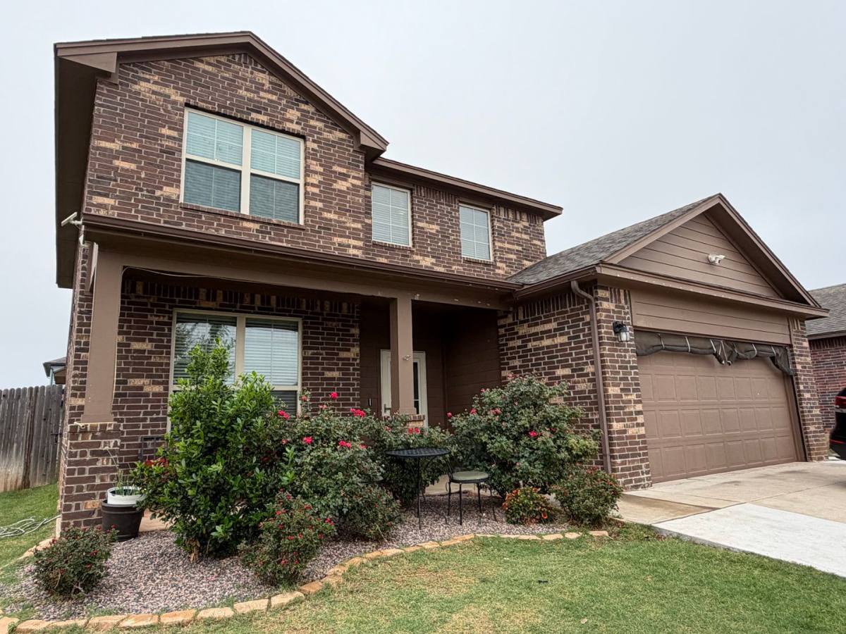House for rent at 2501 Caden Court, Yukon, OK 73099