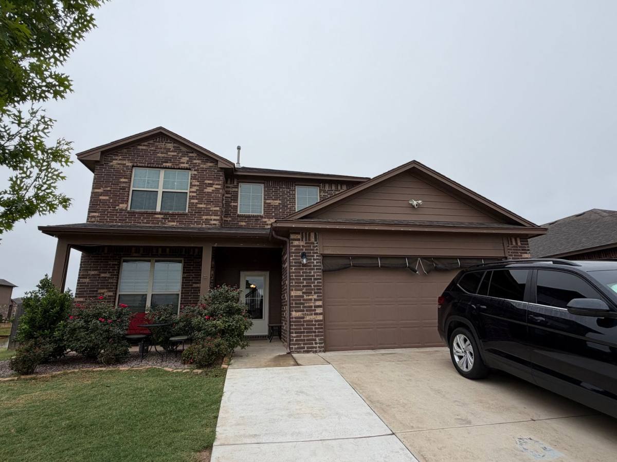 House for rent at 2501 Caden Court, Yukon, OK 73099