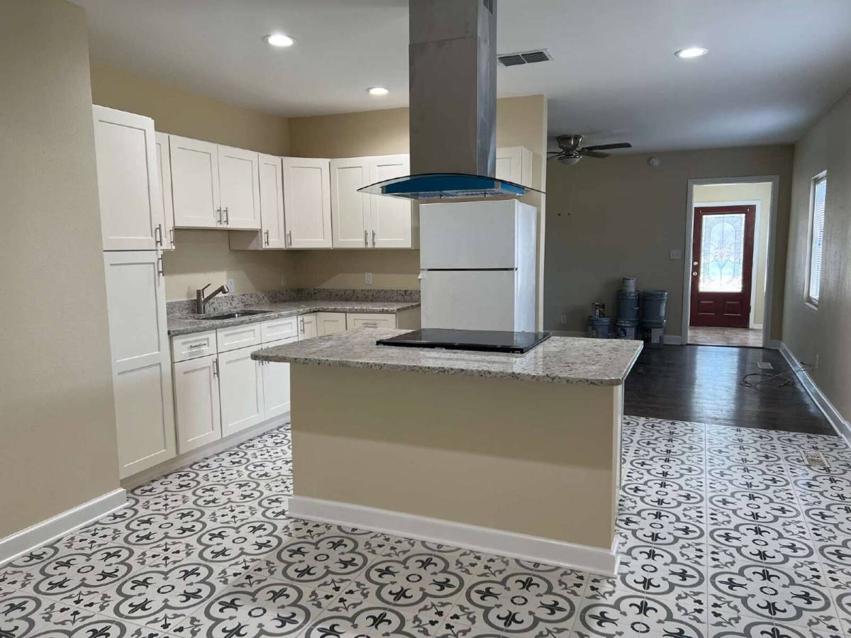 House for rent at 407 Ave A SE, Winter Haven, FL 33880