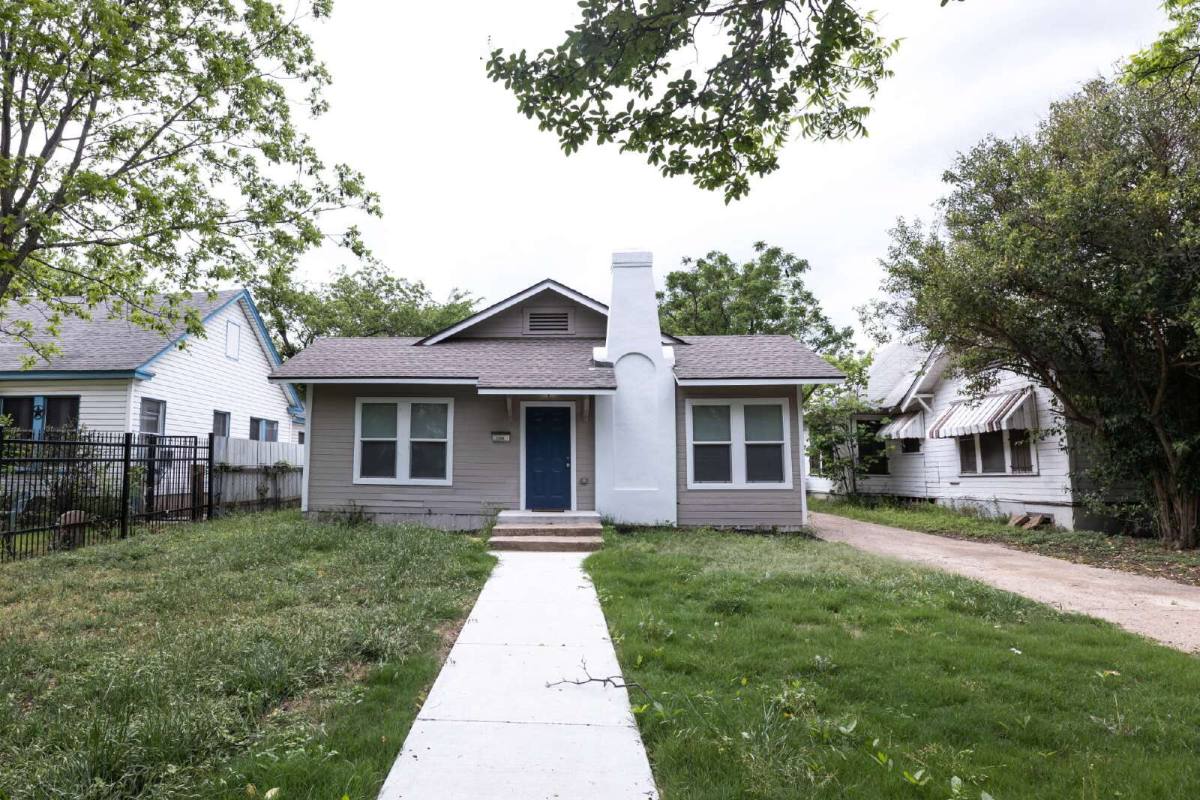 House for rent at 1525 Proctor Ave, Waco, TX 76708