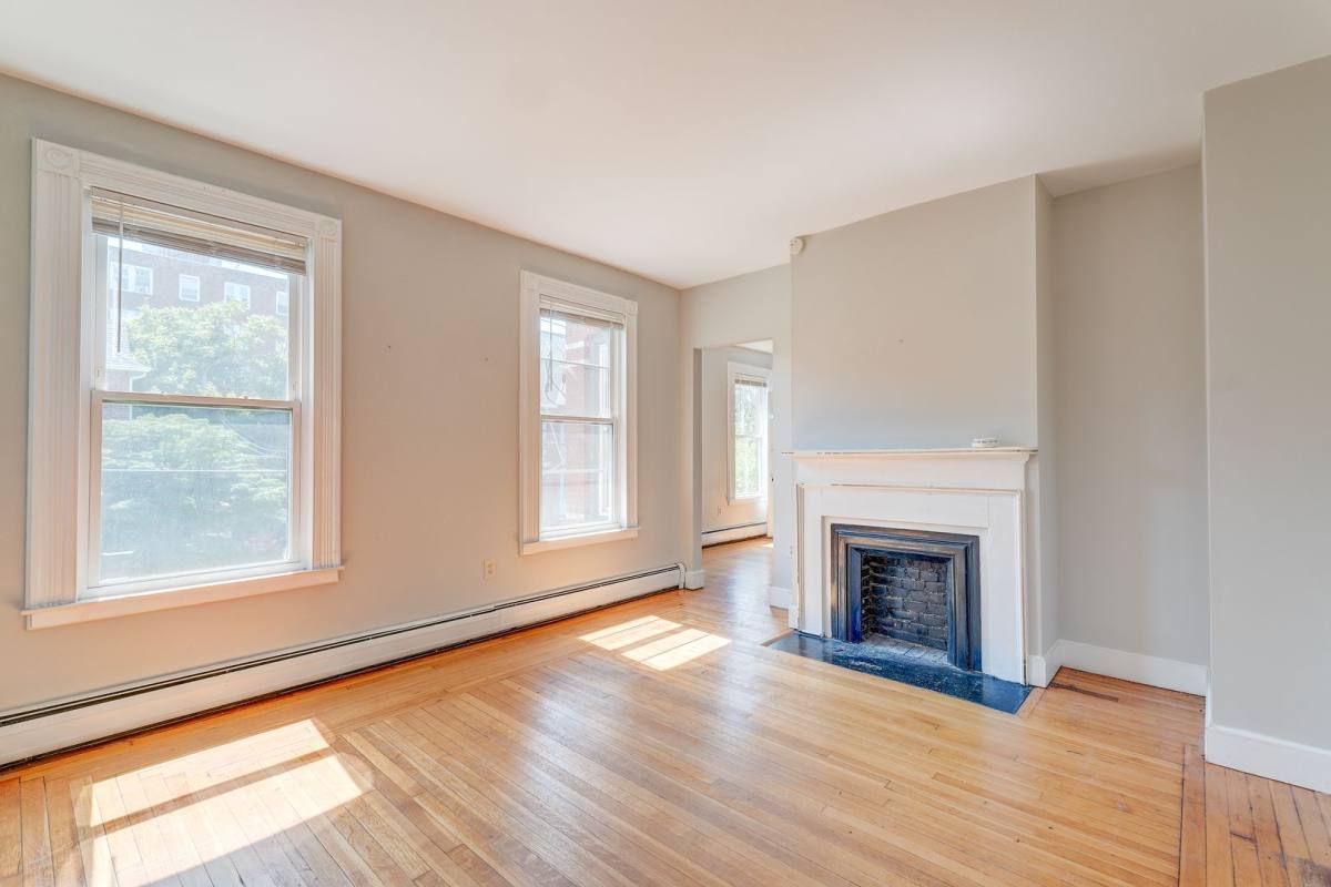 Apartment for rent at 94 Howe St, New Haven, CT 06511