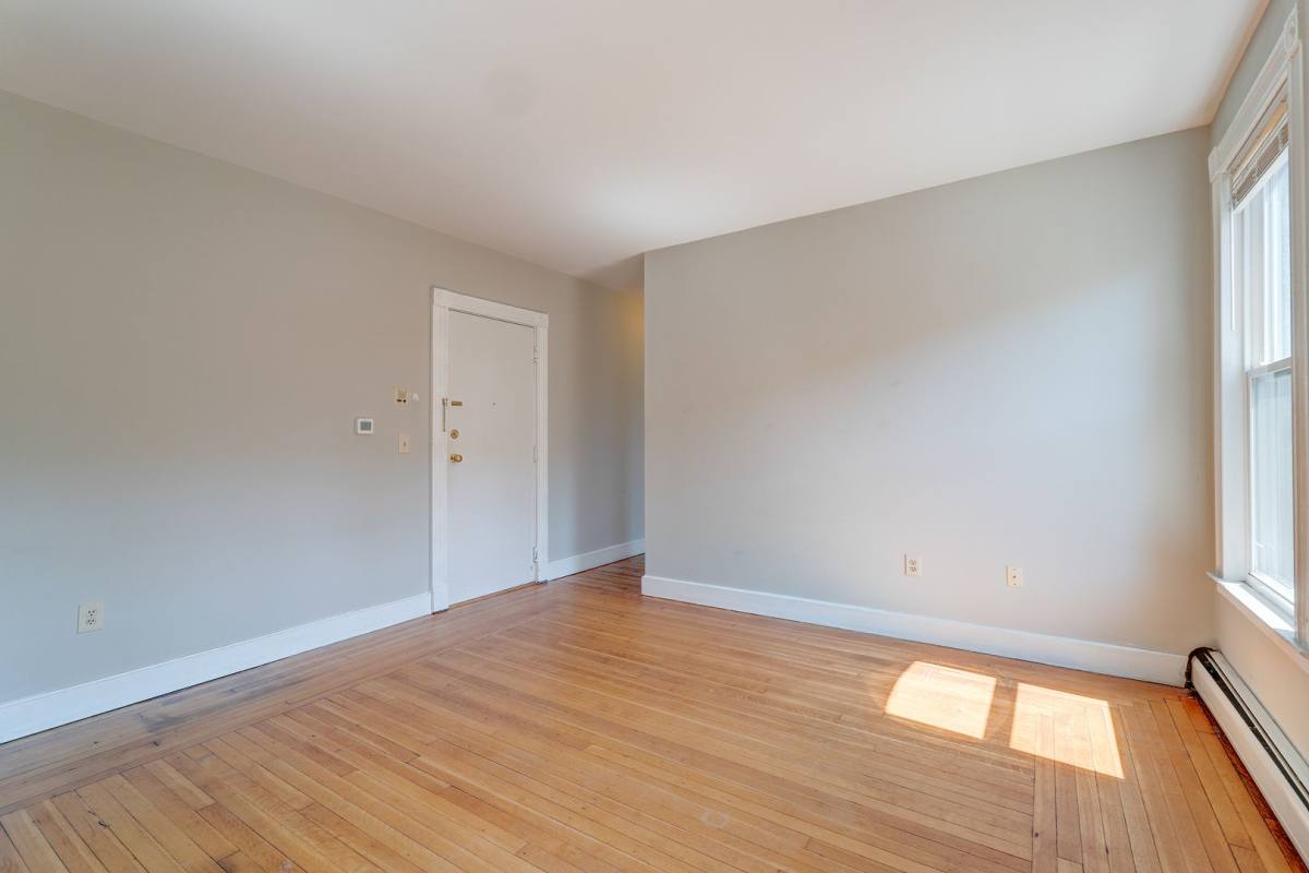 Apartment for rent at 94 Howe St, New Haven, CT 06511