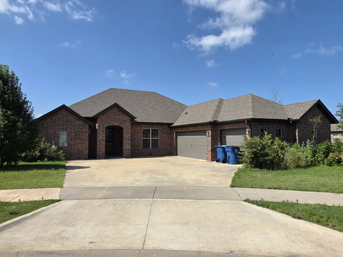House for rent at 2905 SW Satinwood Cove, Bentonville, AR 72713