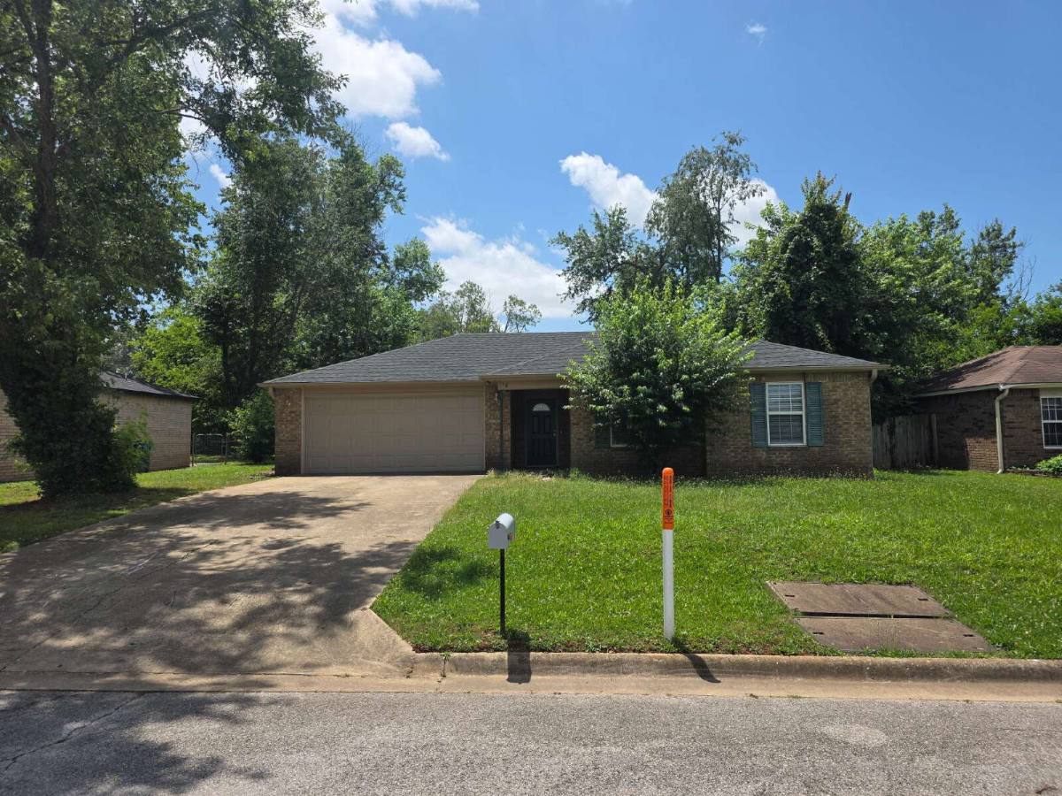 House for rent at 38 Burnett Circle, Bentonville, AR 72712