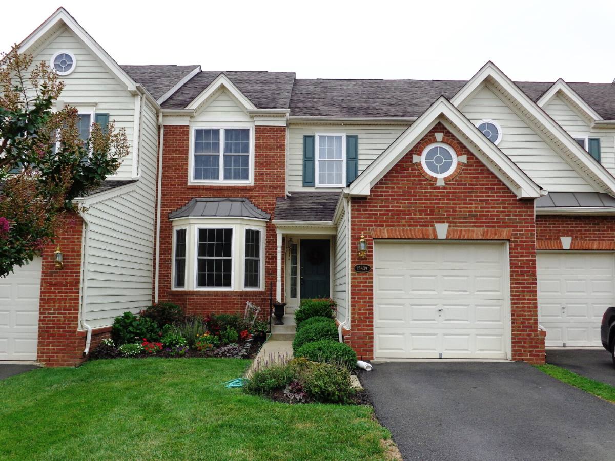 Townhouse for rent at 15839 Fourmile Creek Court, Haymarket, VA 20169