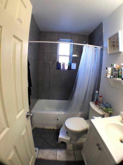 Apartment for rent at 370 S Highland Ave #11, Pittsburgh, PA 15217
