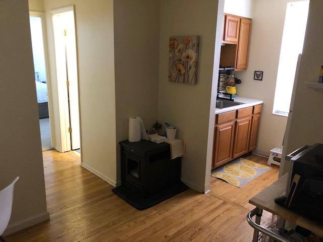 Apartment for rent at 370 S Highland Ave #11, Pittsburgh, PA 15217