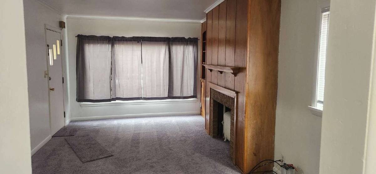 Apartment for rent at 218 2nd St N #1, Virginia, MN 55792