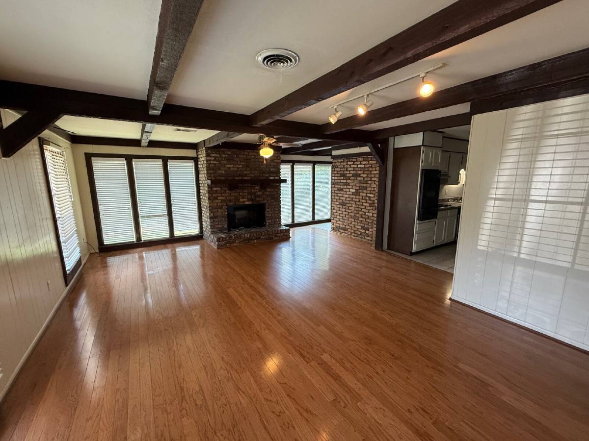 House for rent at 702 Ynestra Dr, Mobile, AL 36609