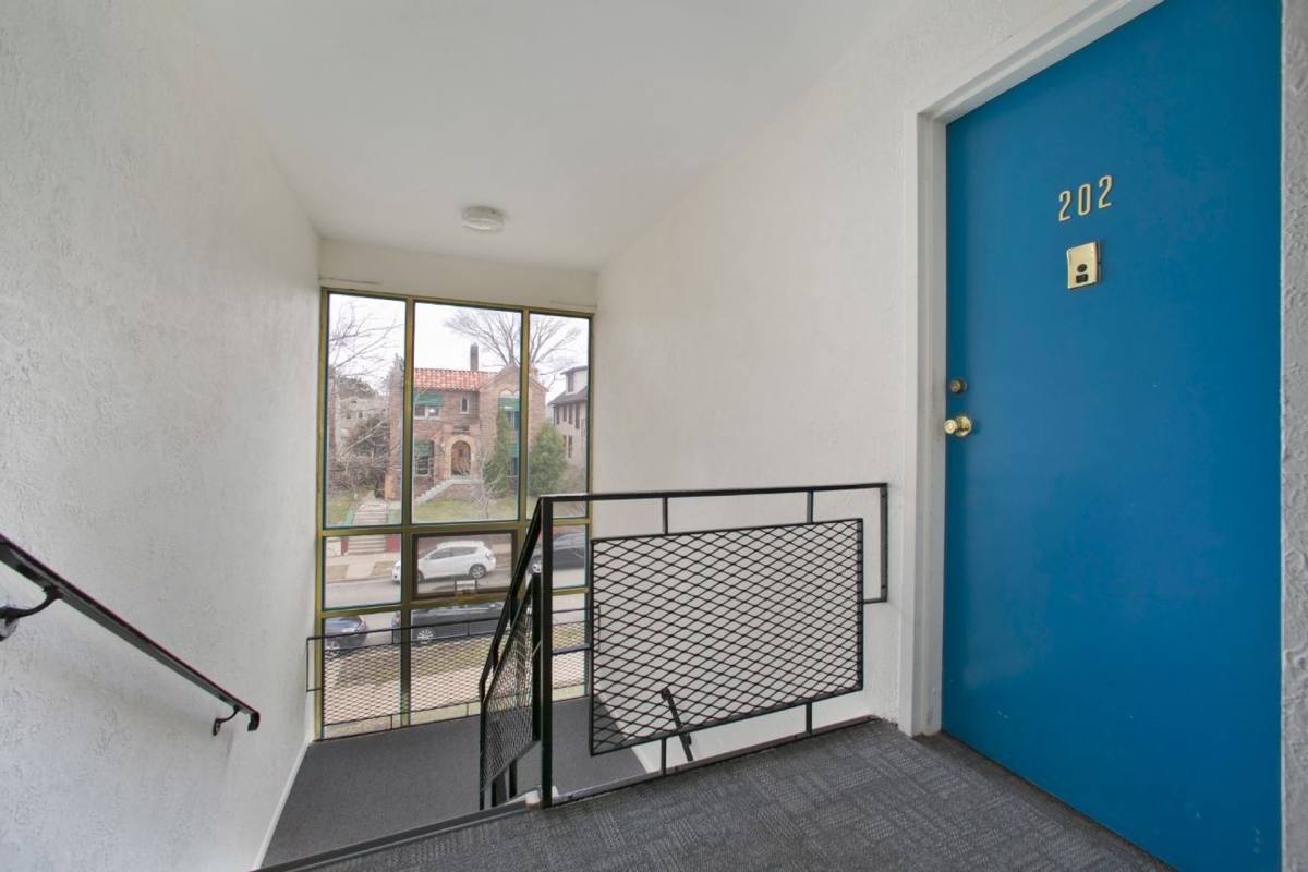 Apartment for rent at 3508 Colfax Ave S, Minneapolis, MN 55408