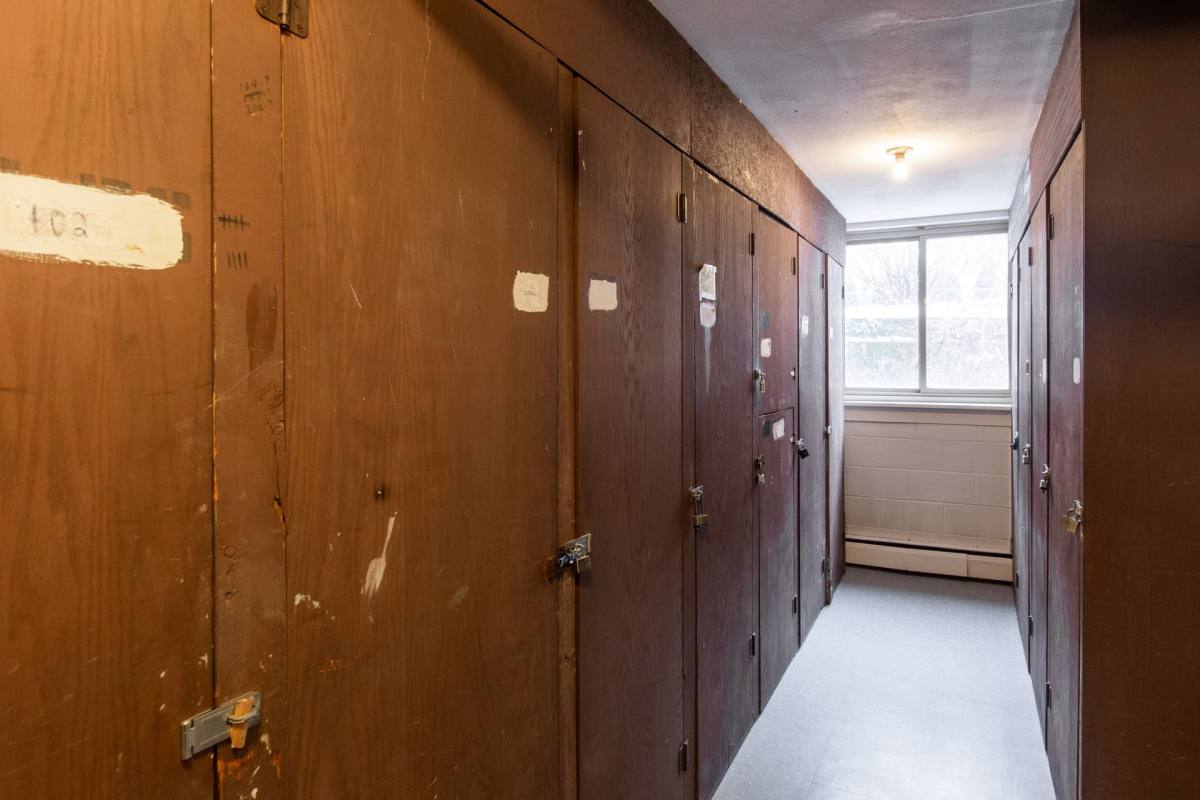 Apartment for rent at 3508 Colfax Ave S, Minneapolis, MN 55408