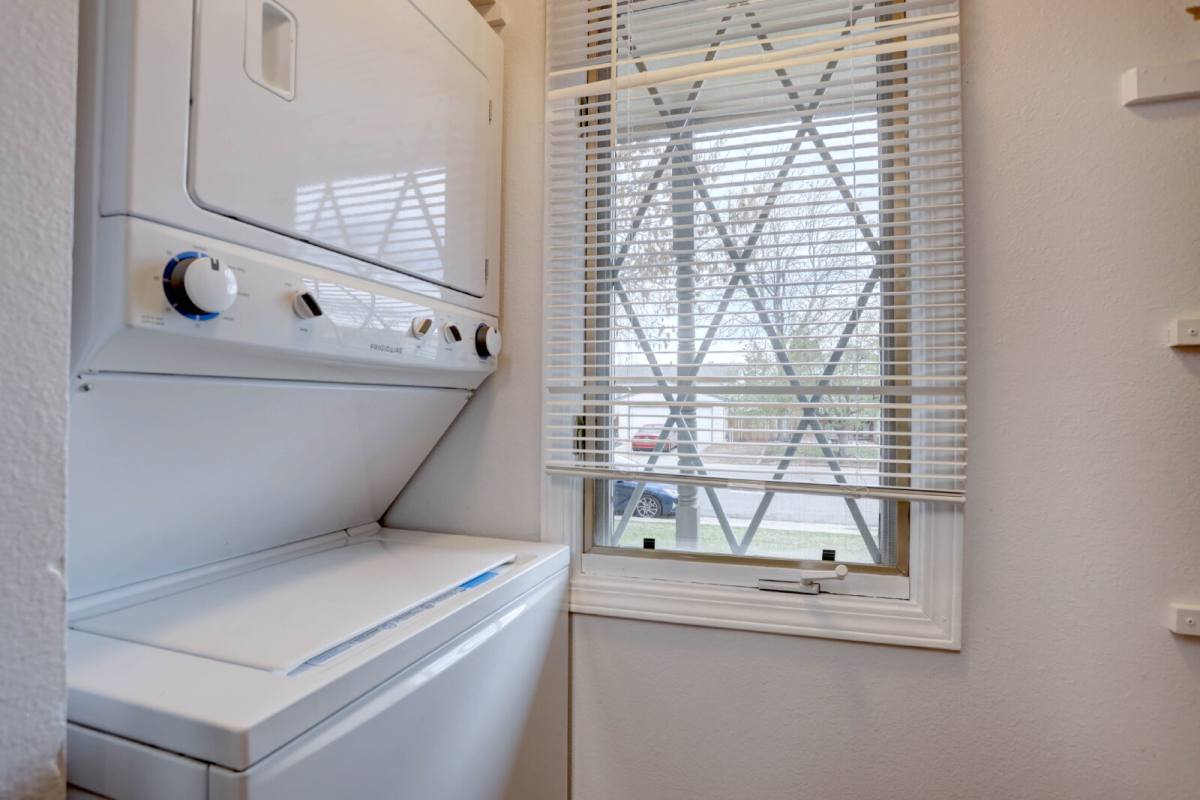 Townhouse for rent at 14211 E Hawaii Circle #A, Aurora, CO 80012