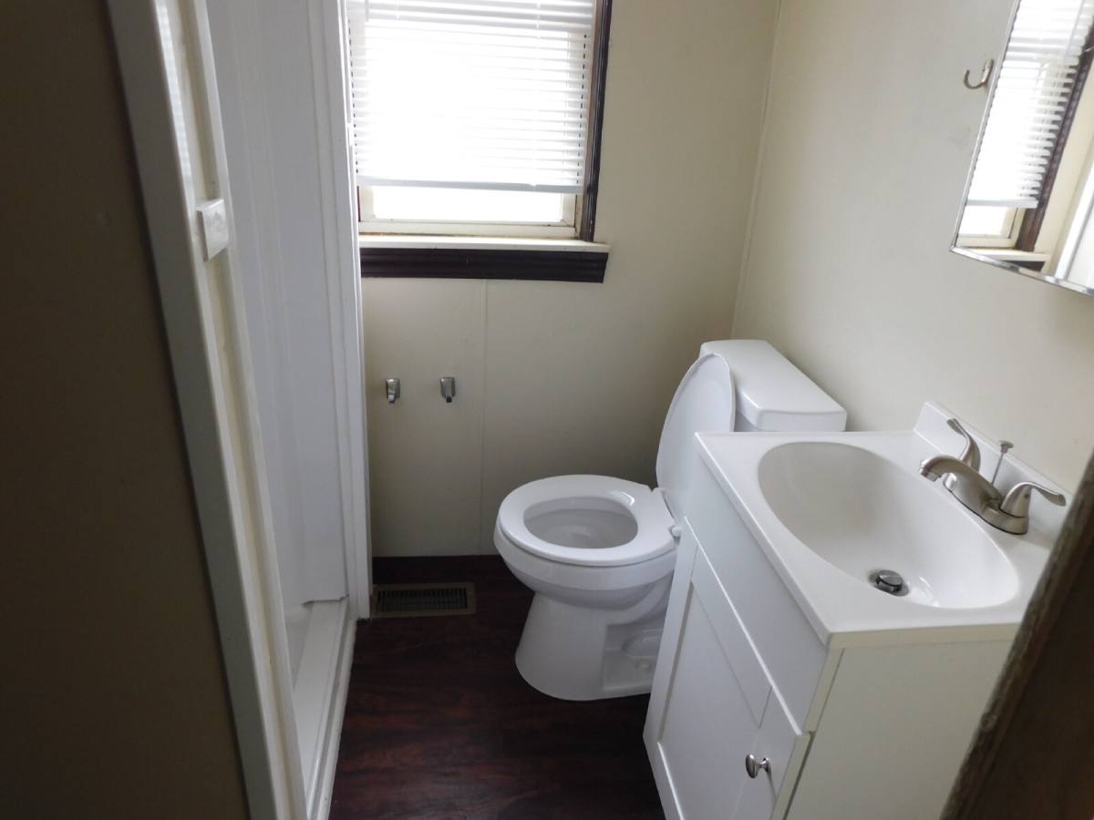 Apartment for rent at 186 Hubbard St #2, Mount Clemens, MI 48043