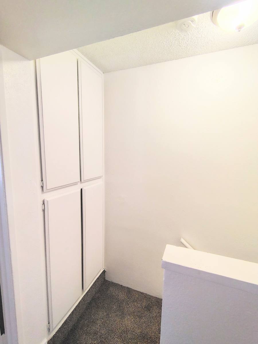 Townhouse for rent at 2010-9 Larcus Ave, Bakersfield, CA 93307