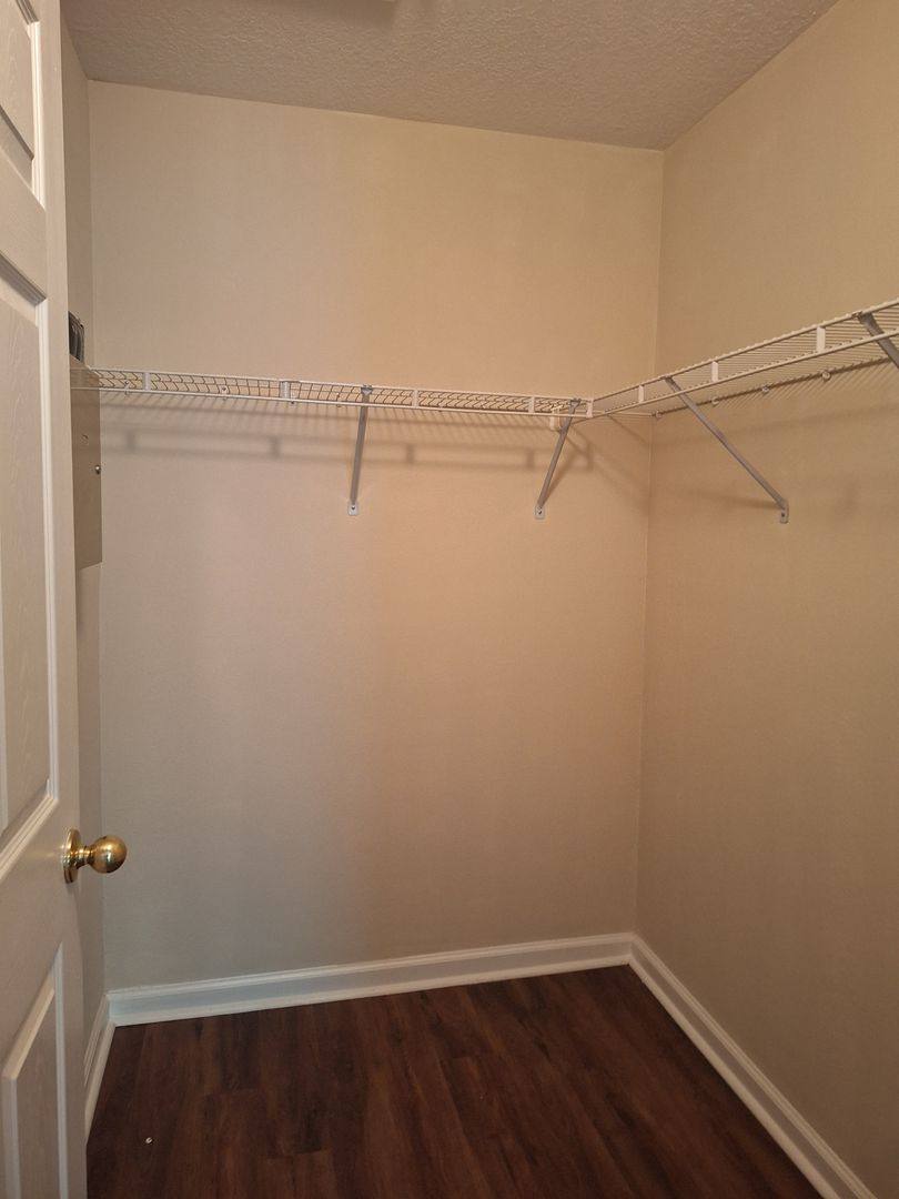 Apartment for rent at 7061 Snowy Canyon Dr, Jacksonville, FL 32256