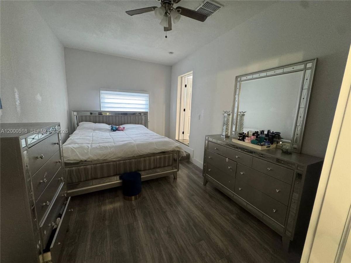 House for rent at 427 NW 19th Ave, Fort Lauderdale, FL 33311
