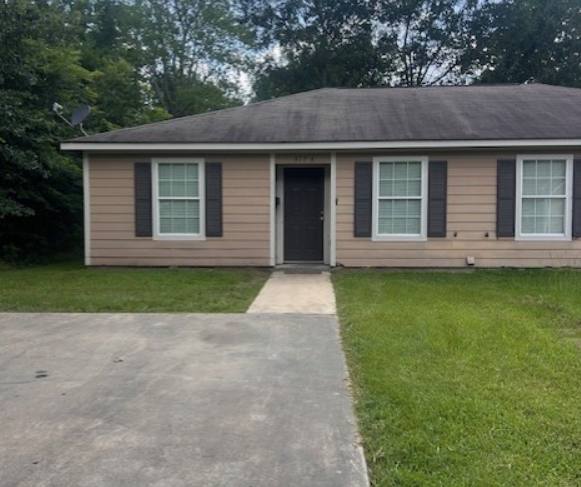 Townhouse for rent at 413A 4th St, Lufkin, TX 75901